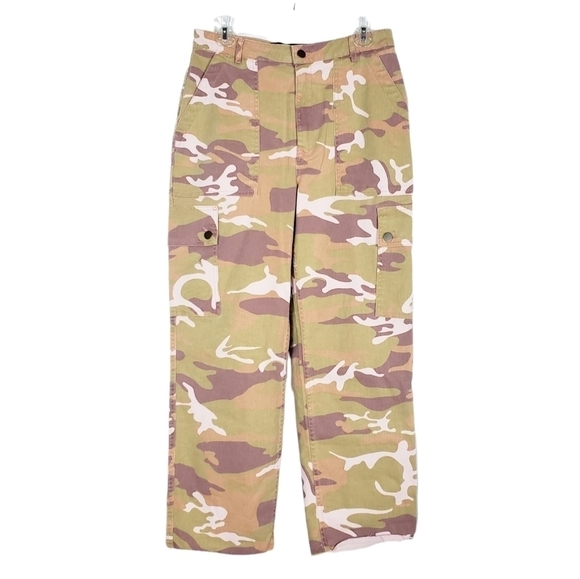 HOLLISTER ultra high rise mom jeans in camo camouflage - Picture 1 of 4